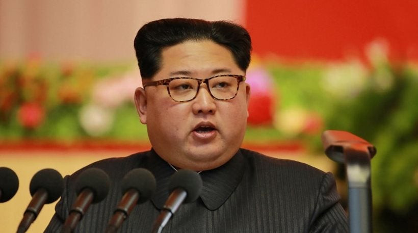 «Αθώος» ο Κιμ Γιονγκ Ουν: Δεν κρατούσε τα λεφτά εργατών για το πυρηνικό του πρόγραμμα